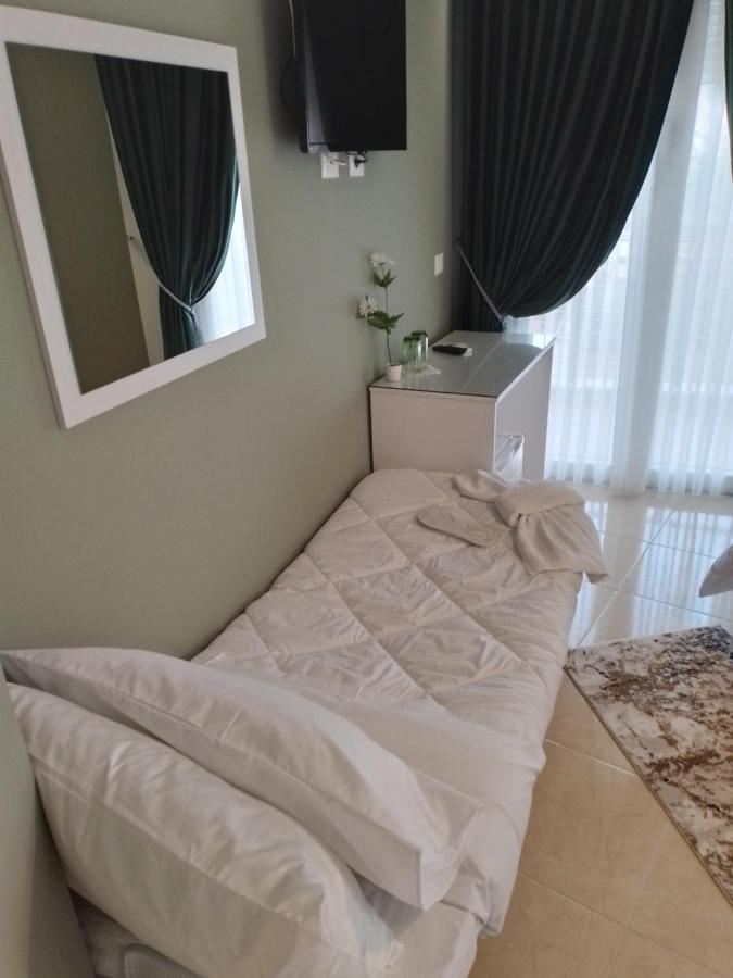 Ajilin Hotel Rooms Κορυτσά Εξωτερικό φωτογραφία